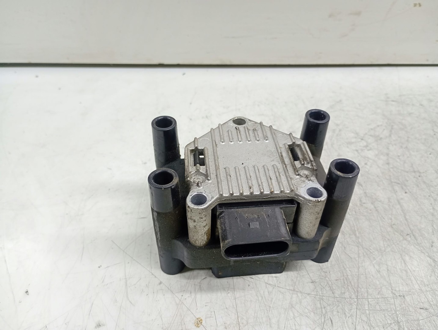 Bobina inductie 06b905106 Volkswagen Golf 4 (1997 - 2006)