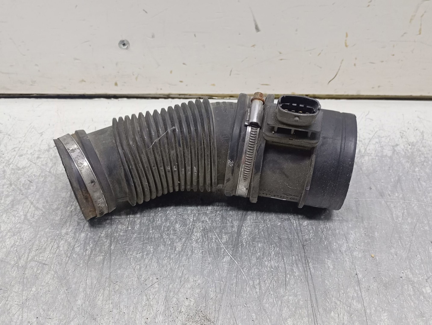 Debitmetru aer 329788454 Saab 9-3 2 (facelift) (2007 - 2011)