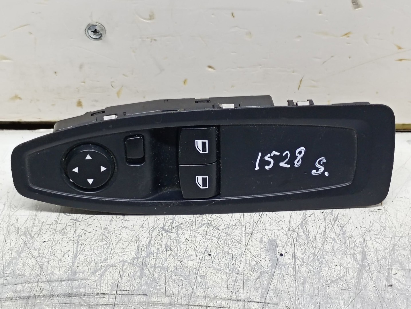 Panou comanda geamuri 9226264-03 BMW Seria 1 F20/F21 (2011 - 2015)