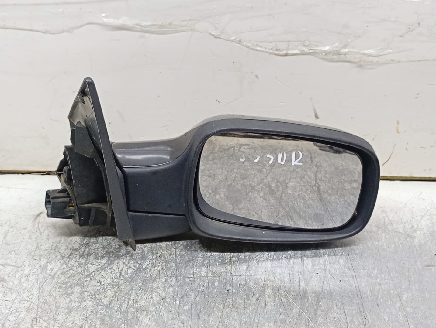 Oglinda dreapta E9011130 Renault Megane 2 (2002 - 2006)
