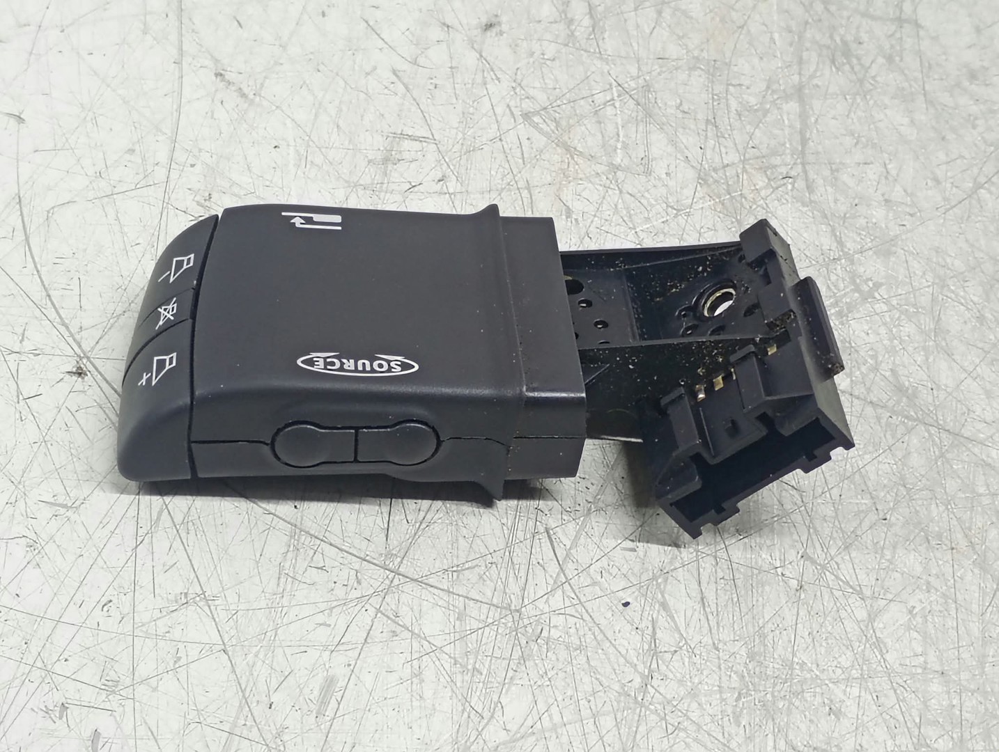 Maneta comanda radio 8200103769 Renault Megane 2 (2002 - 2006)