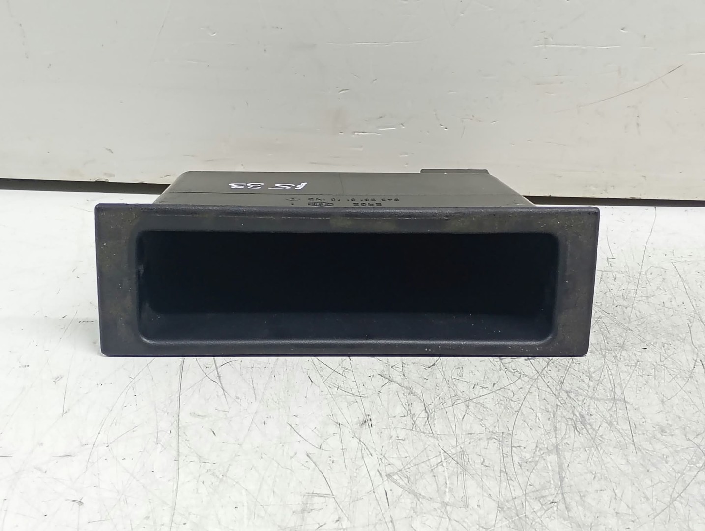 Sertar bord 8200127433 Renault Megane 2 (2002 - 2006)