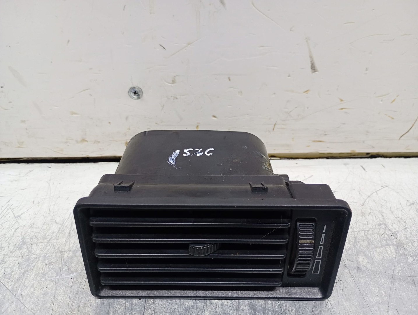 Grila ventilatie Fiat Tipo 160 (1987 - 1995)