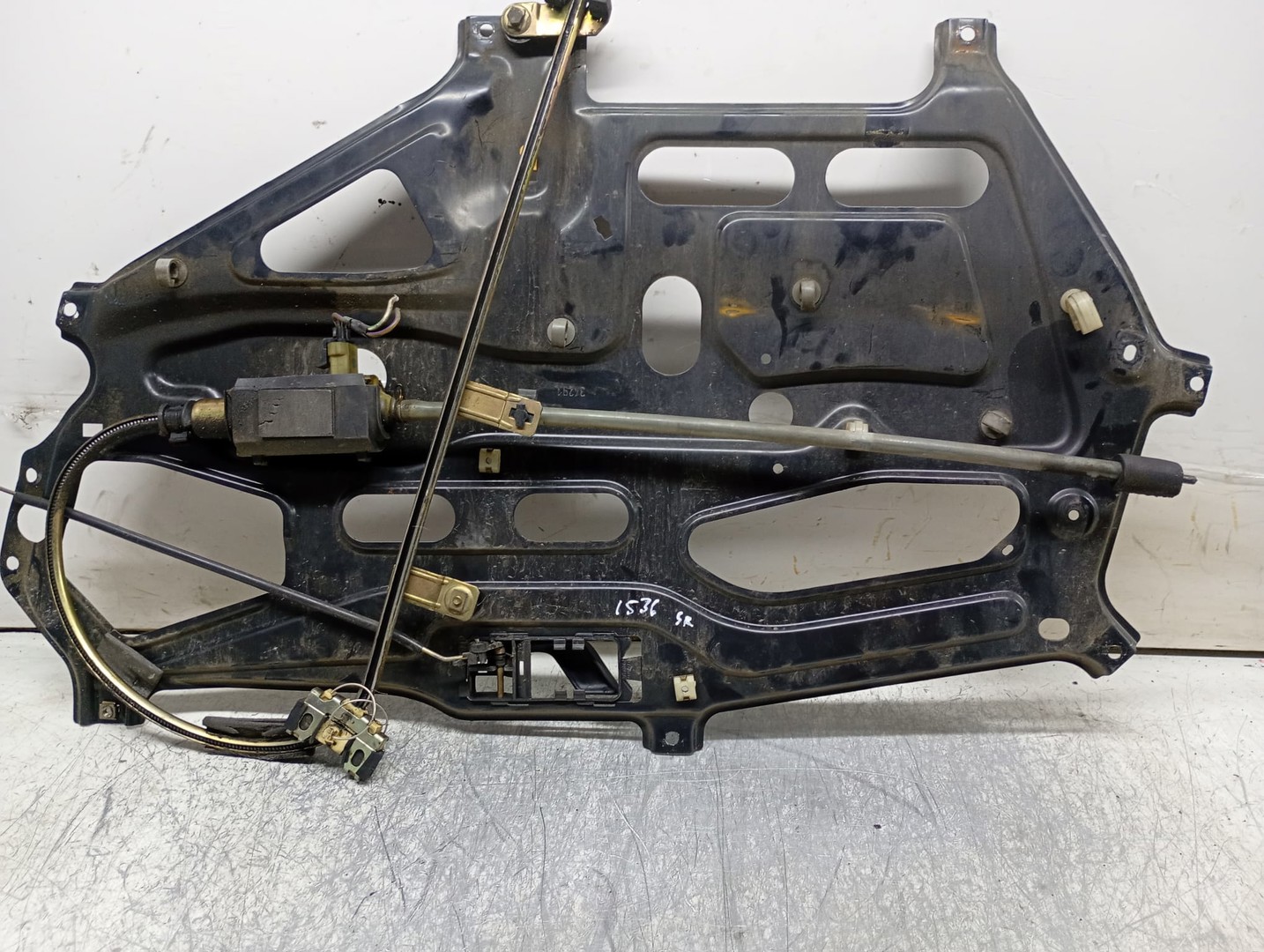 Macara geam stanga fata Fiat Tipo 160 (1987 - 1995)