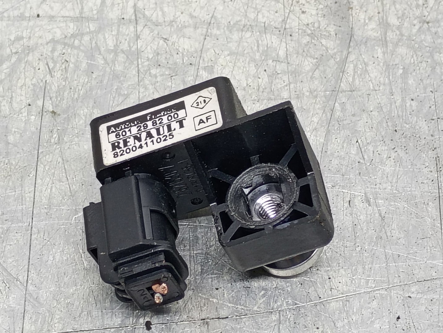 Senzor impact 8200411025 Renault Megane 2 (2002 - 2006)
