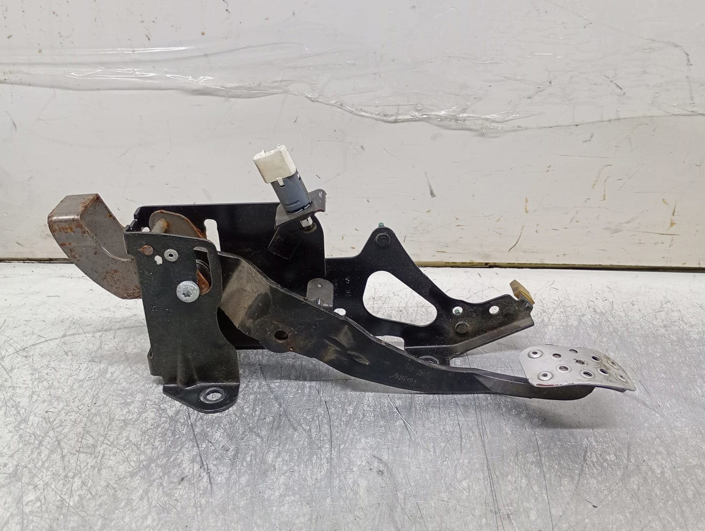 Pedala frana 20639A00 Renault Megane 2 (2002 - 2006)