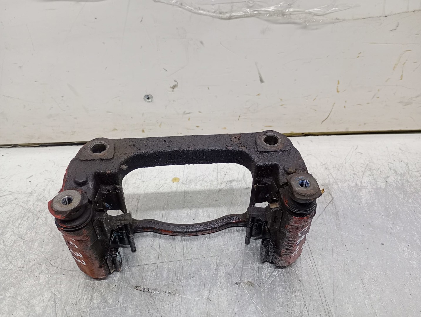 Suport etrier dreapta fata Renault Megane 2 (2002 - 2006)