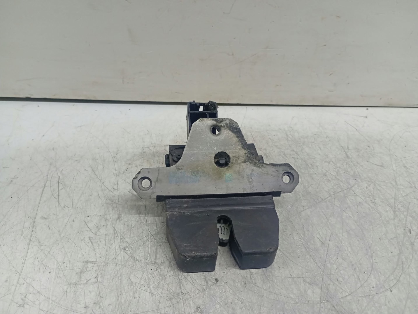 Broasca haion 8M51-R442A66-CB Ford Mondeo MK4 (2007 - 2010)