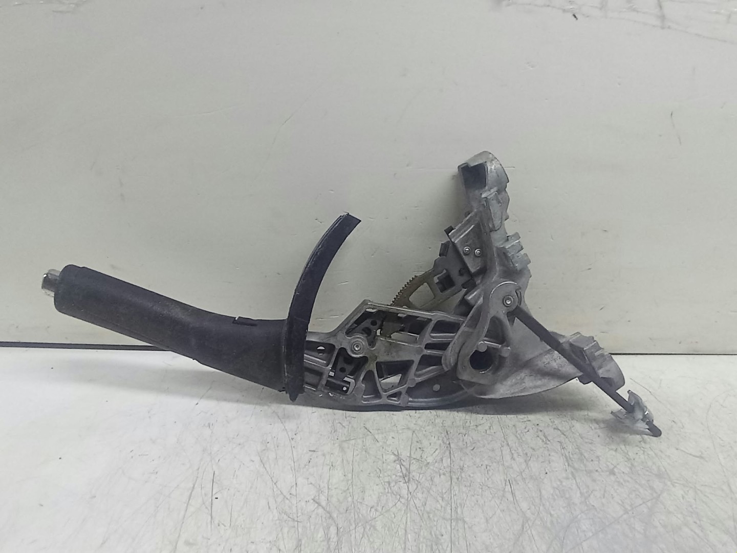 Maneta frana de mana 1K0711303M Volkswagen Golf 6 (2008 - 2015)