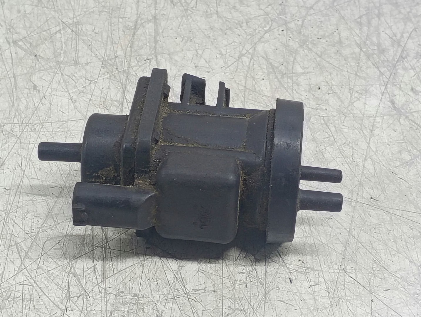 Electrovalva vacuum A0005450427 Mercedes Benz A-Class W168 (facelift) (2001 - 2004)