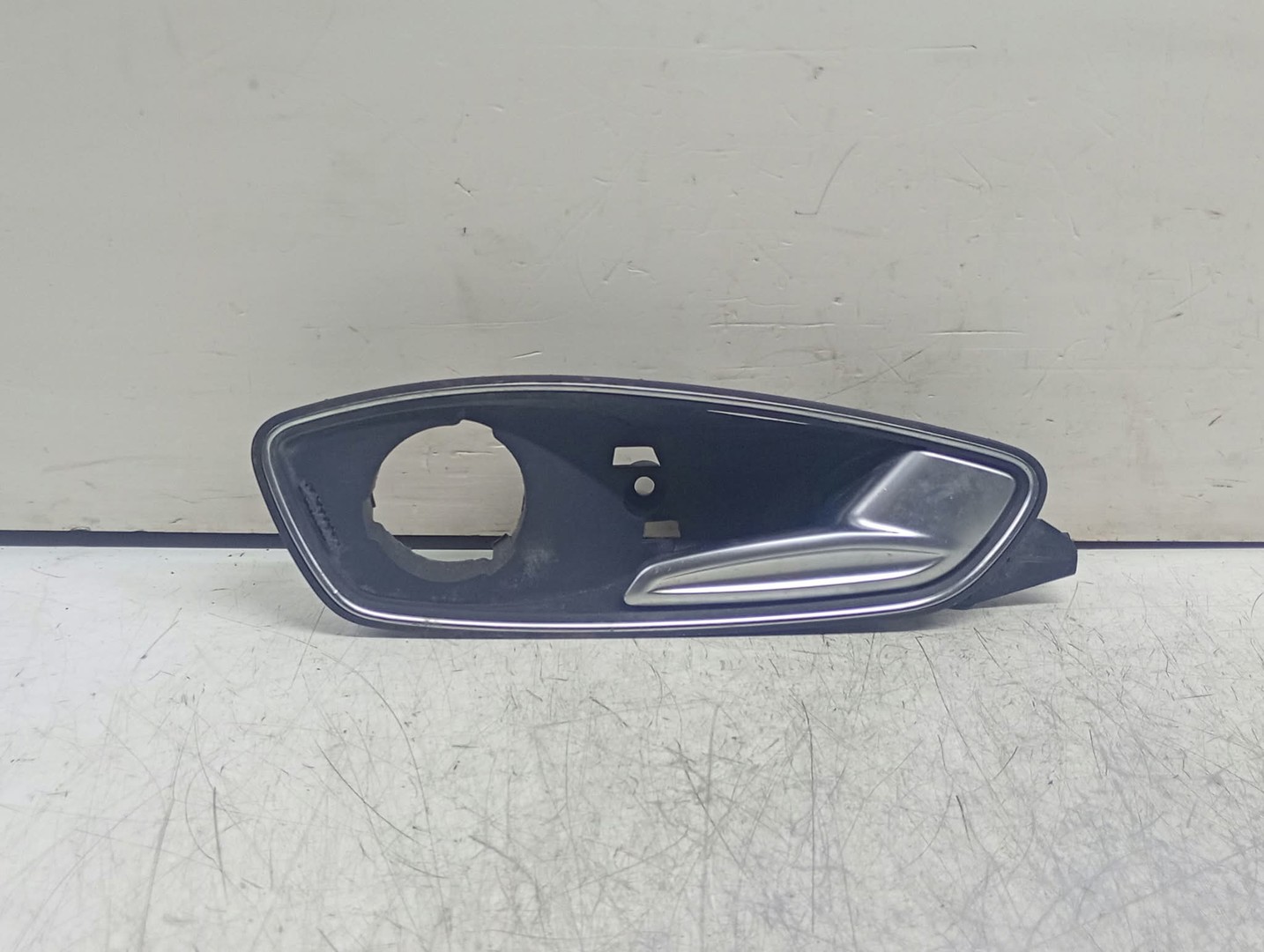 Maner interior dreapta spate 8X4839020C Audi A1 8X (2010 - 2014)