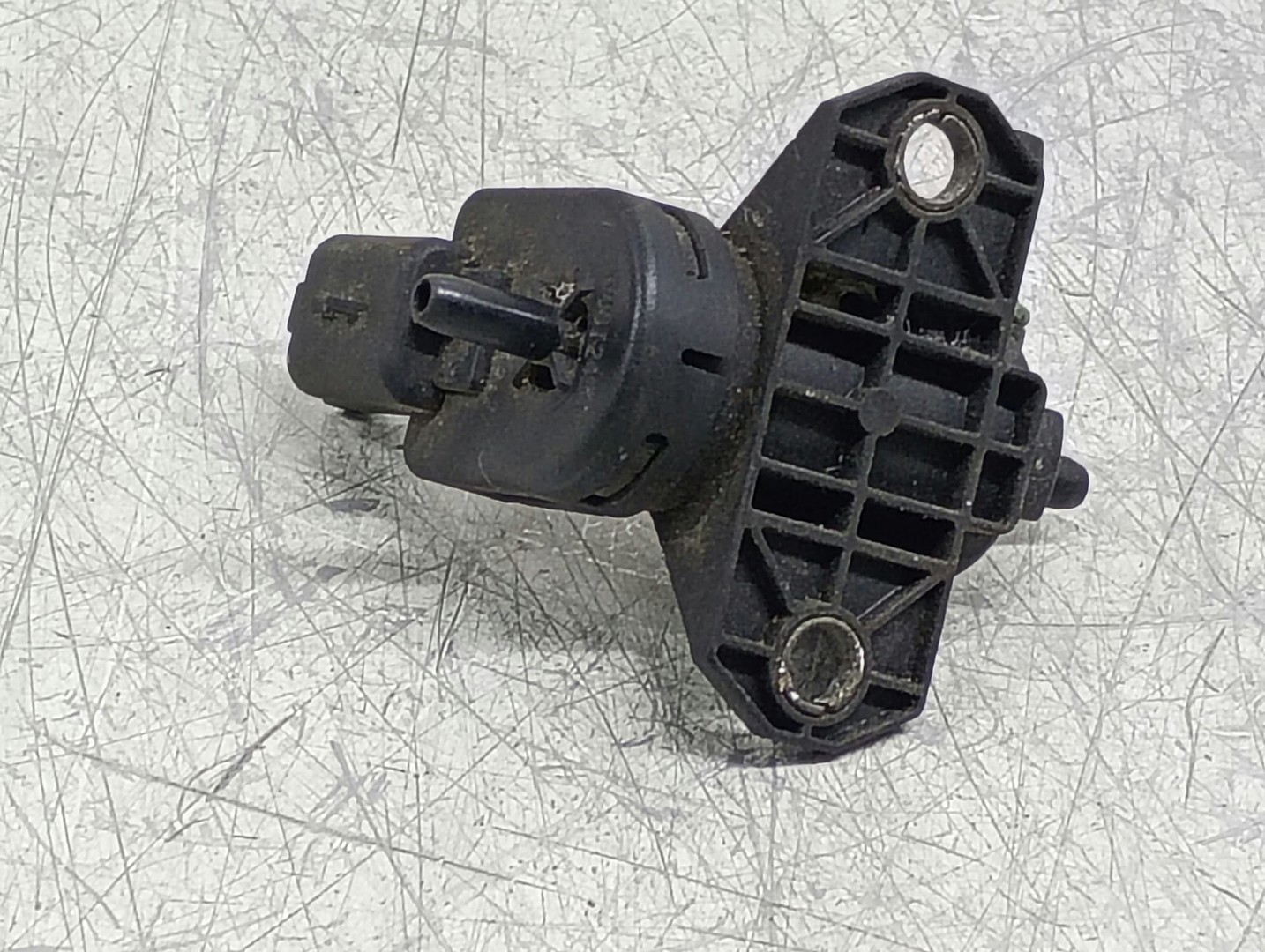 Electrovalva vacuum 037906283C Volkswagen Polo 3 (6N) (1994 - 2001)