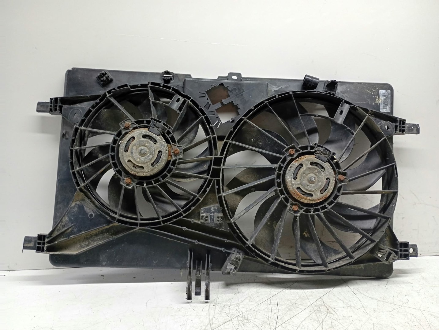 Electroventilator gmv 214815872R Opel Movano B (facelift) (2014 - 2019)