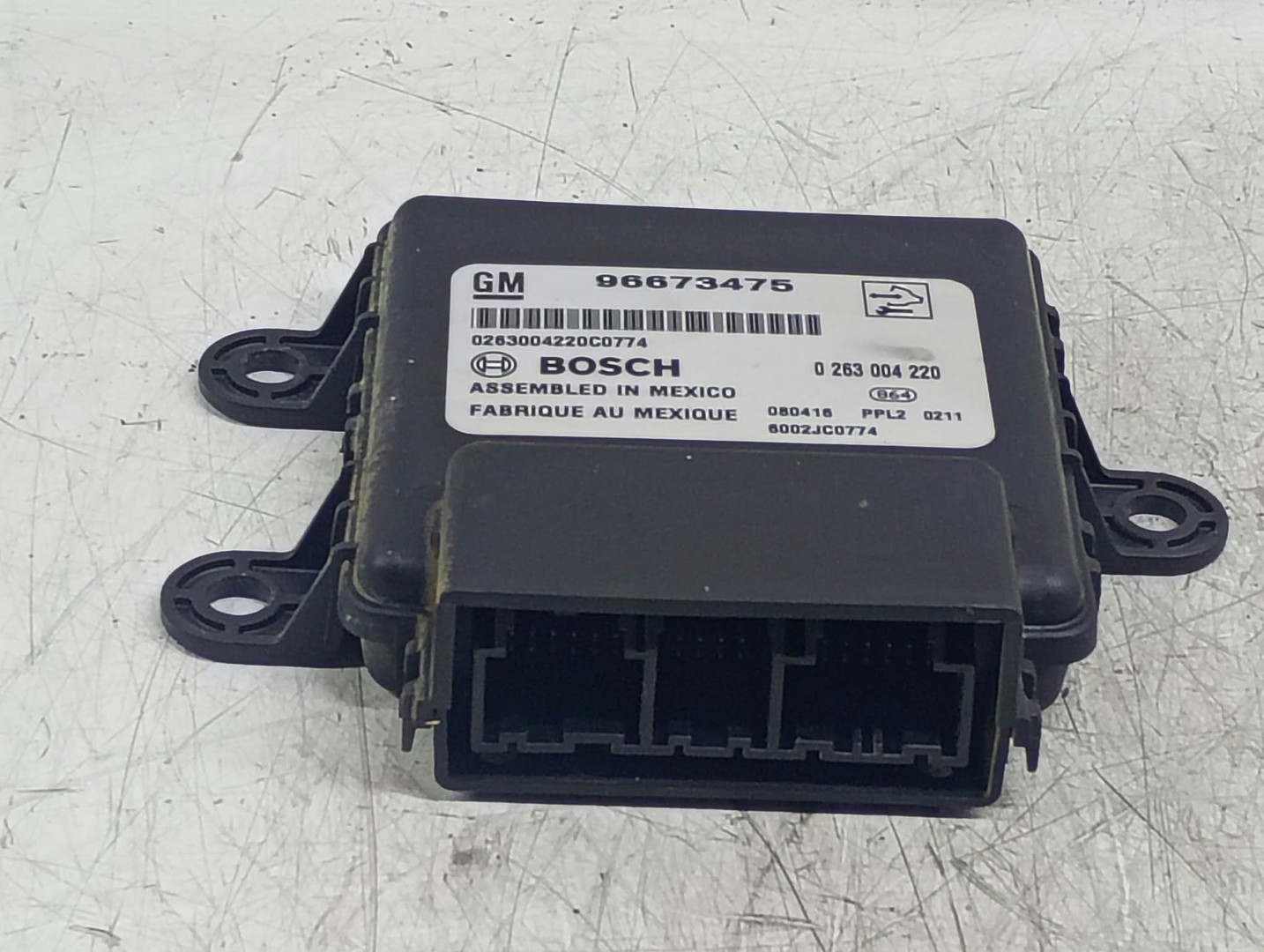 Senzor parcare 96673475 Opel Antara 1 (2006 - 2011)