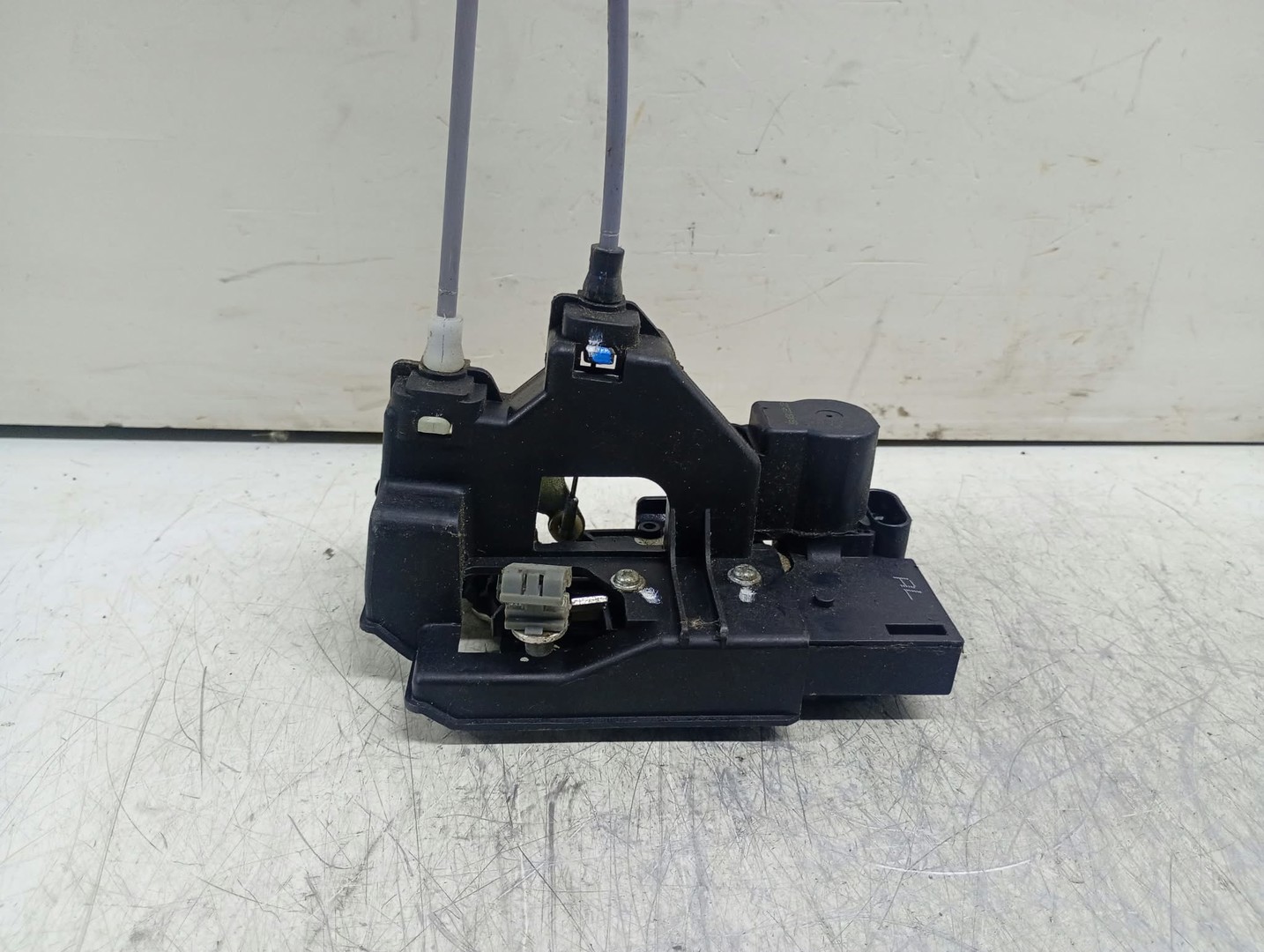 Broasca stanga spate A046818 Chevrolet Epica 1 (2006 - 2012)