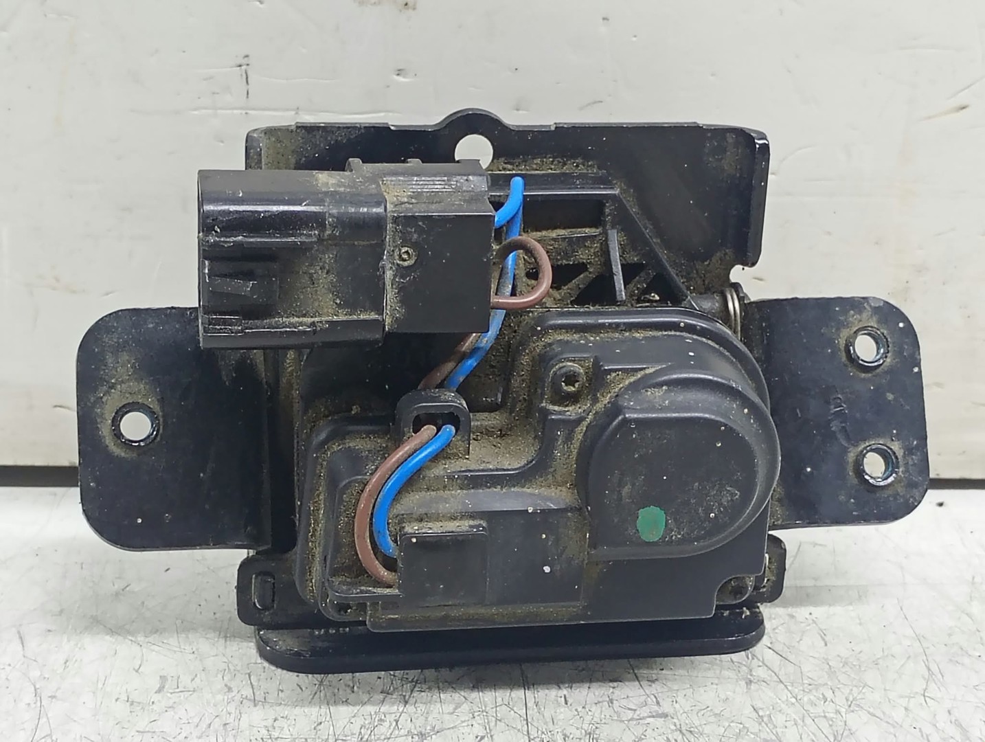 Broasca haion Opel Antara 1 (2006 - 2011)