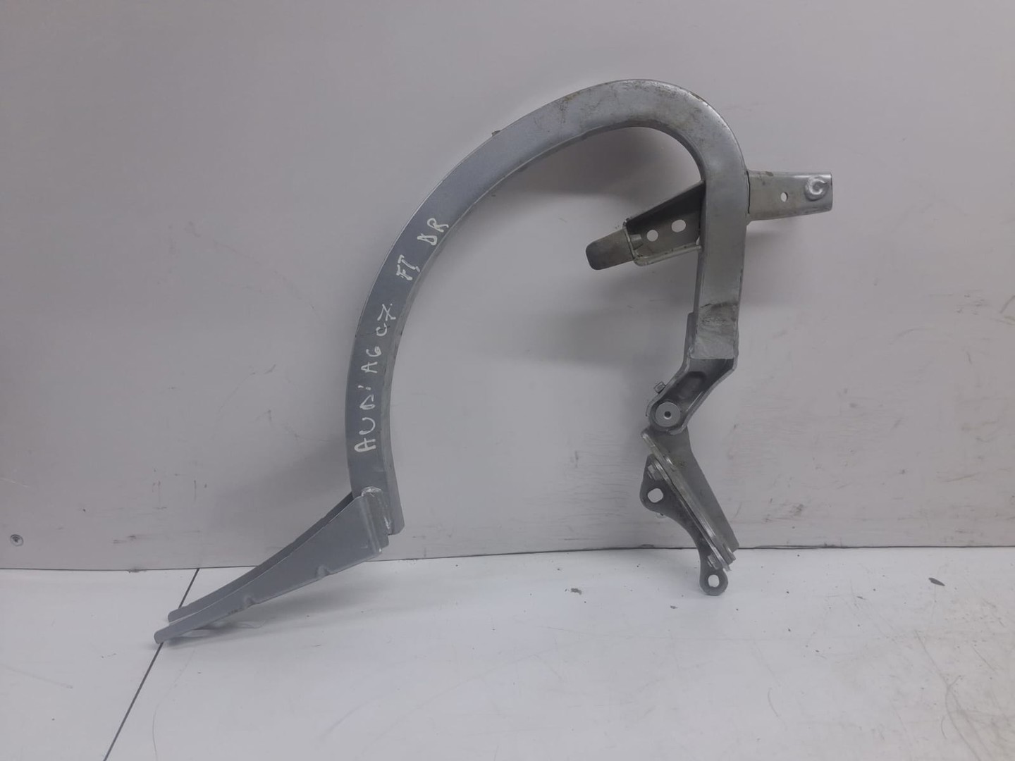 Balama haion 4g5827302b Audi A6 4G/C7 (2010 - 2014)
