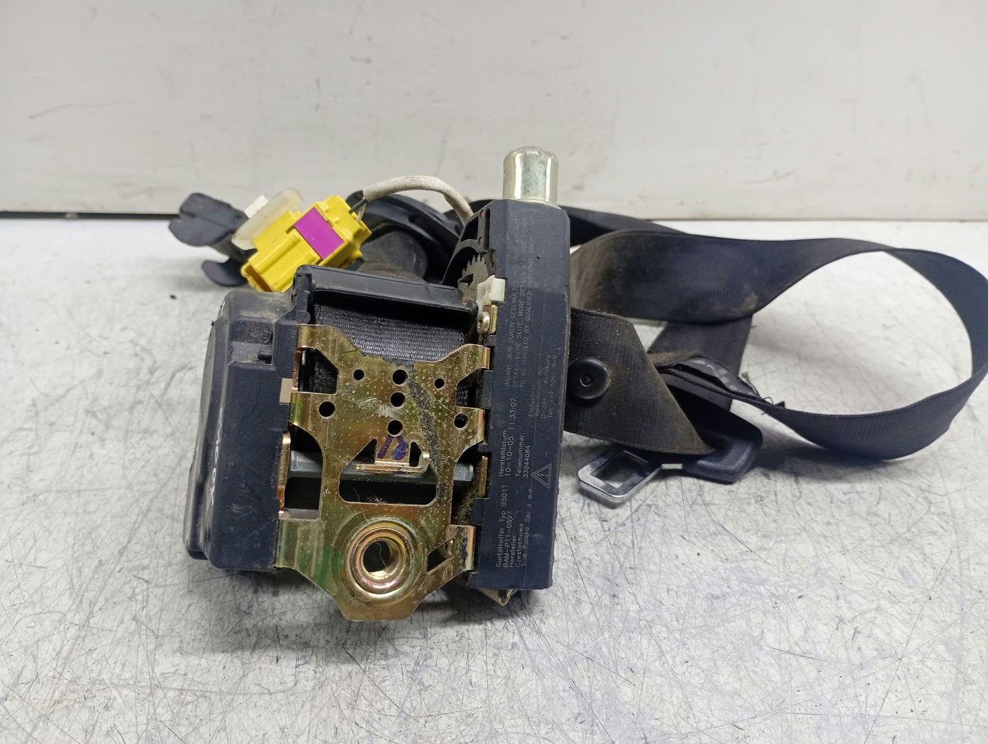 Centura siguranta stanga fata 1T1857705A Volkswagen Touran 1 (2003 - 2006)
