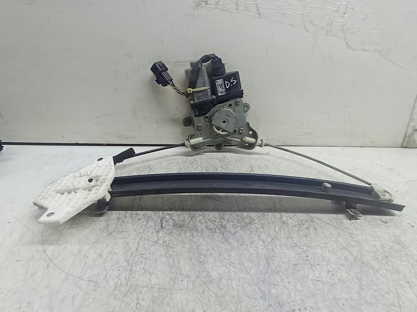 Macara geam dreapta spate 96862940 Opel Antara 1 (2006 - 2011)