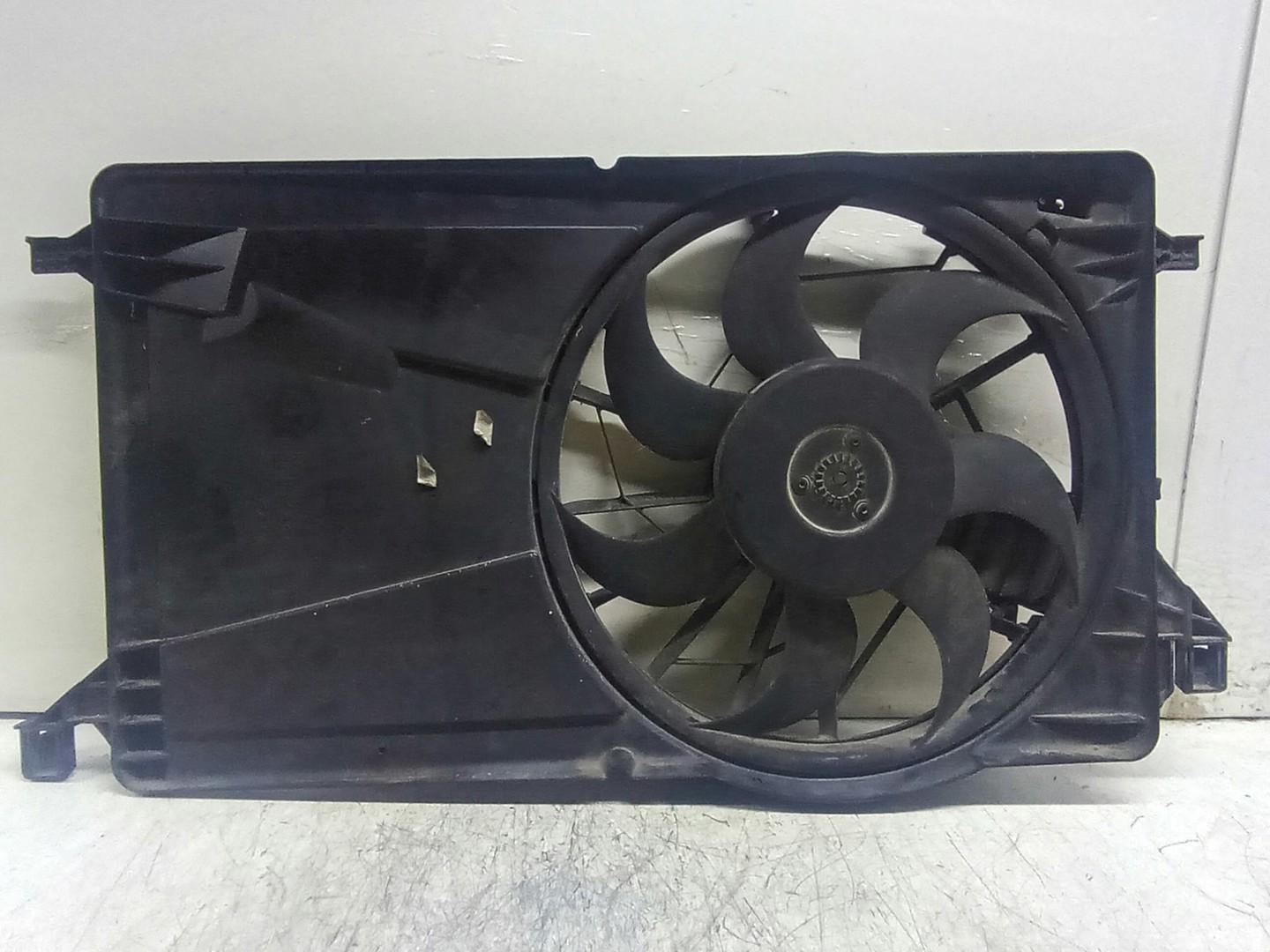 Electroventilator gmv 0130303930 Ford C-Max 1 (2003 - 2007)