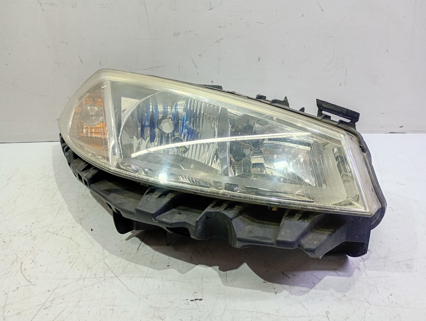 Far dreapta 89307003 5399011a Renault Megane 2 (2002 - 2006)