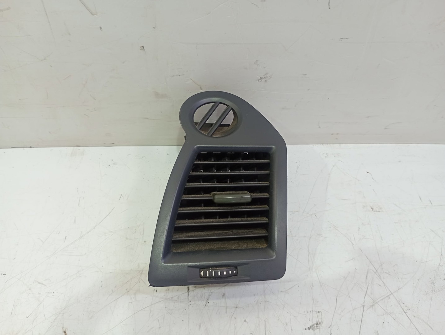 Grila ventilatie a1007010 Renault Megane 2 (2002 - 2006)