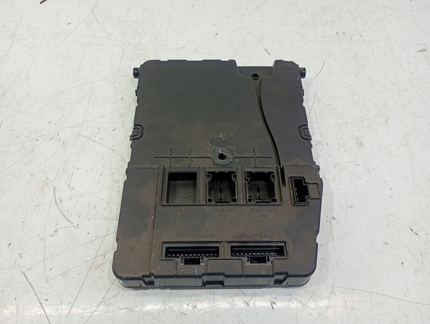Modul confort 8200606824 Renault Megane 2 (2002 - 2006)