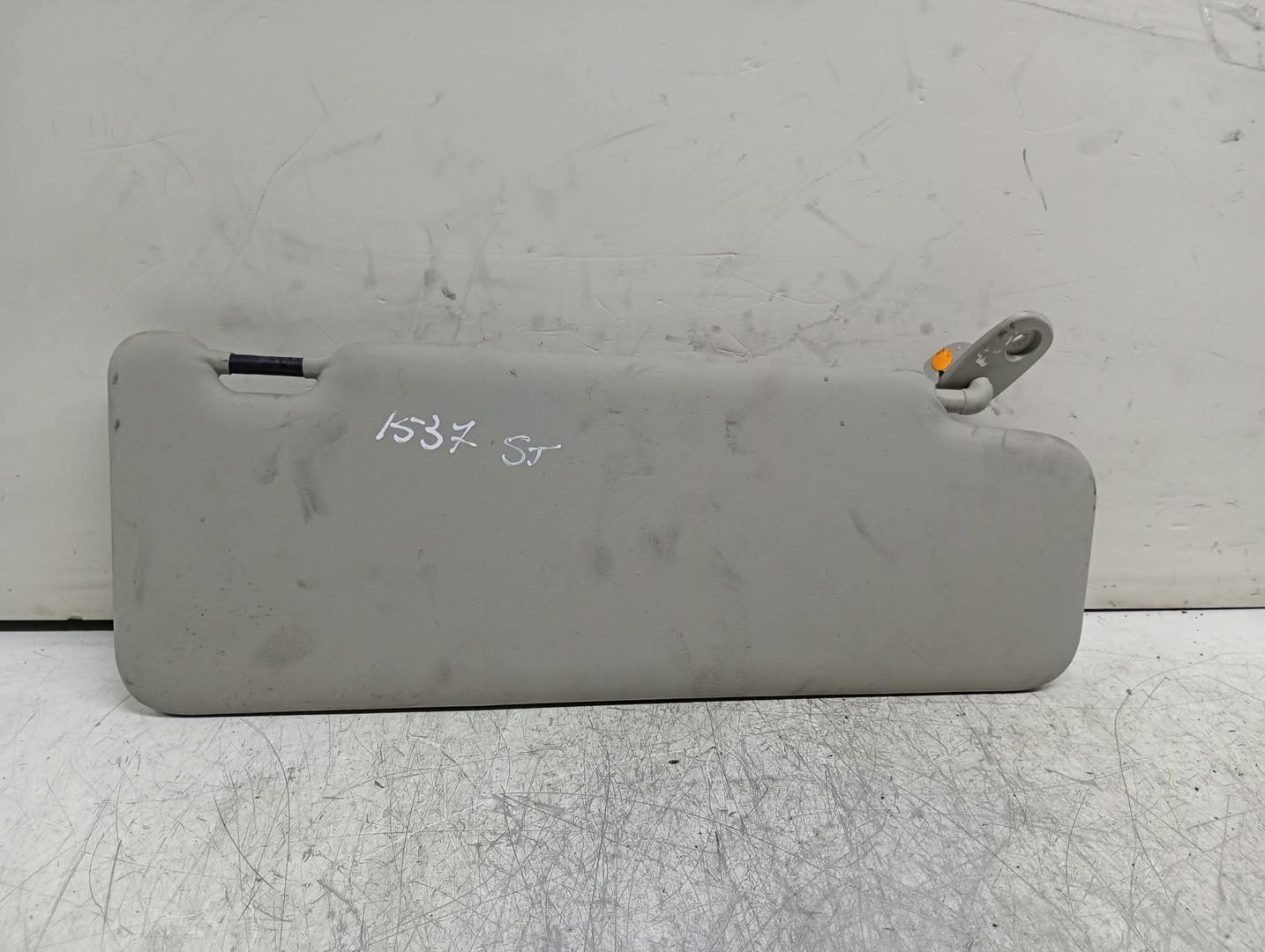 Parasolar stanga 964016685R Dacia Sandero 1 (2008 - 2012)