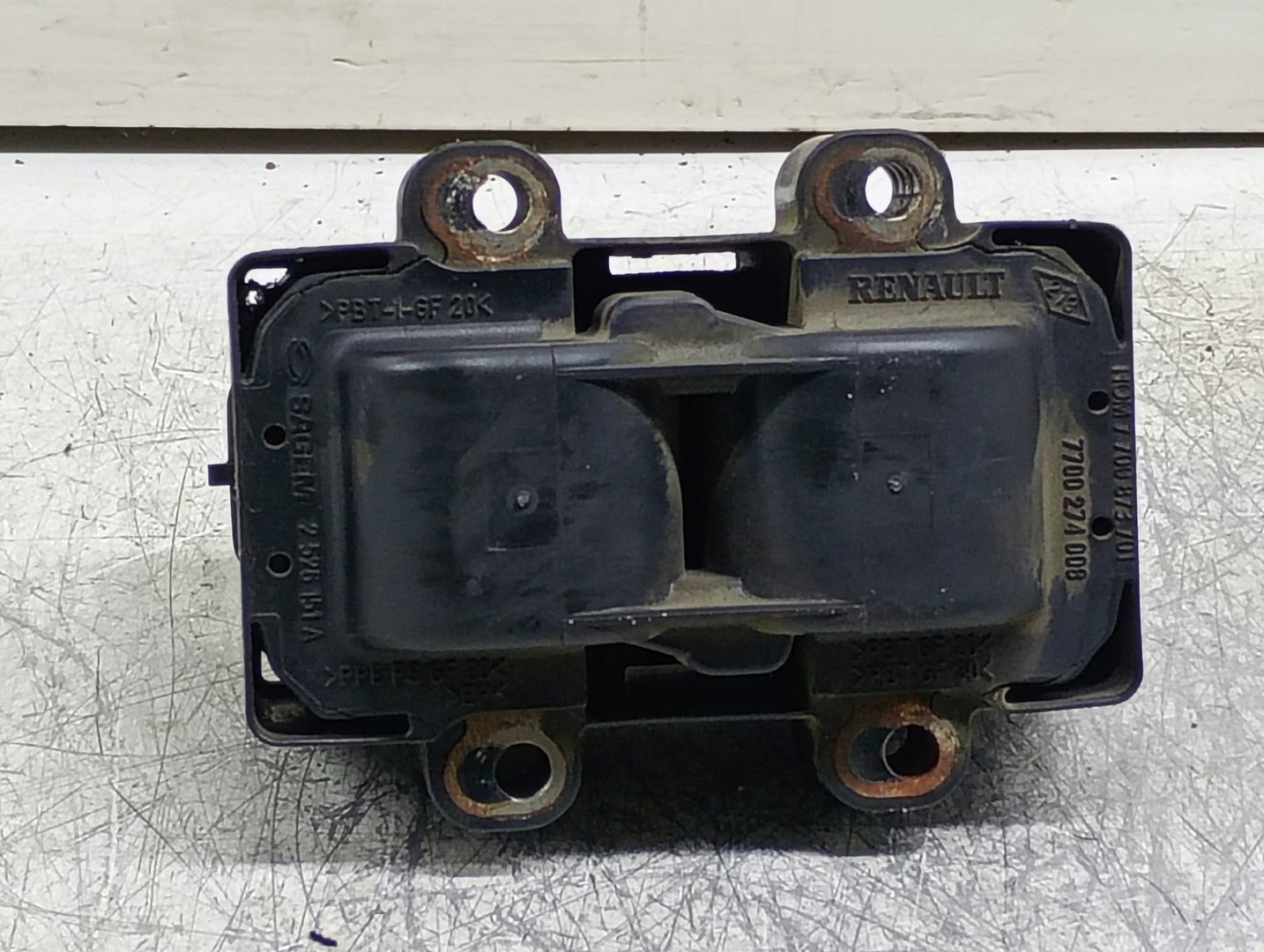 Bobina inductie 7700274008 Dacia Sandero 1 (2008 - 2012)
