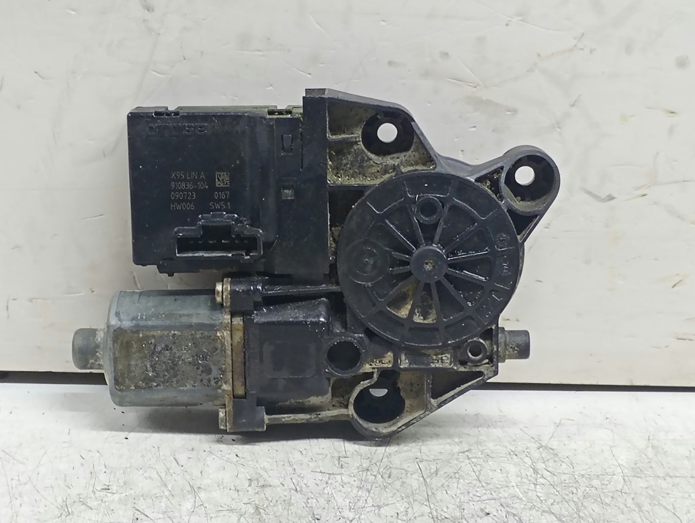 Motoras geam dreapta spate 0130822516 Renault Grand Scenic 3 (2009 - 2012)