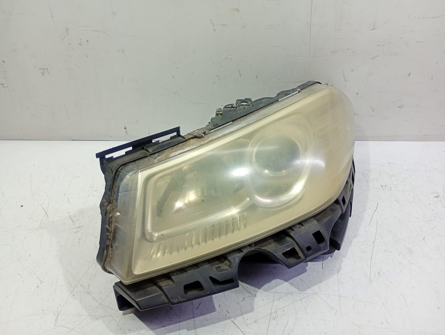 Far stanga 89312730 Renault Megane 3 (2008 - 2014)