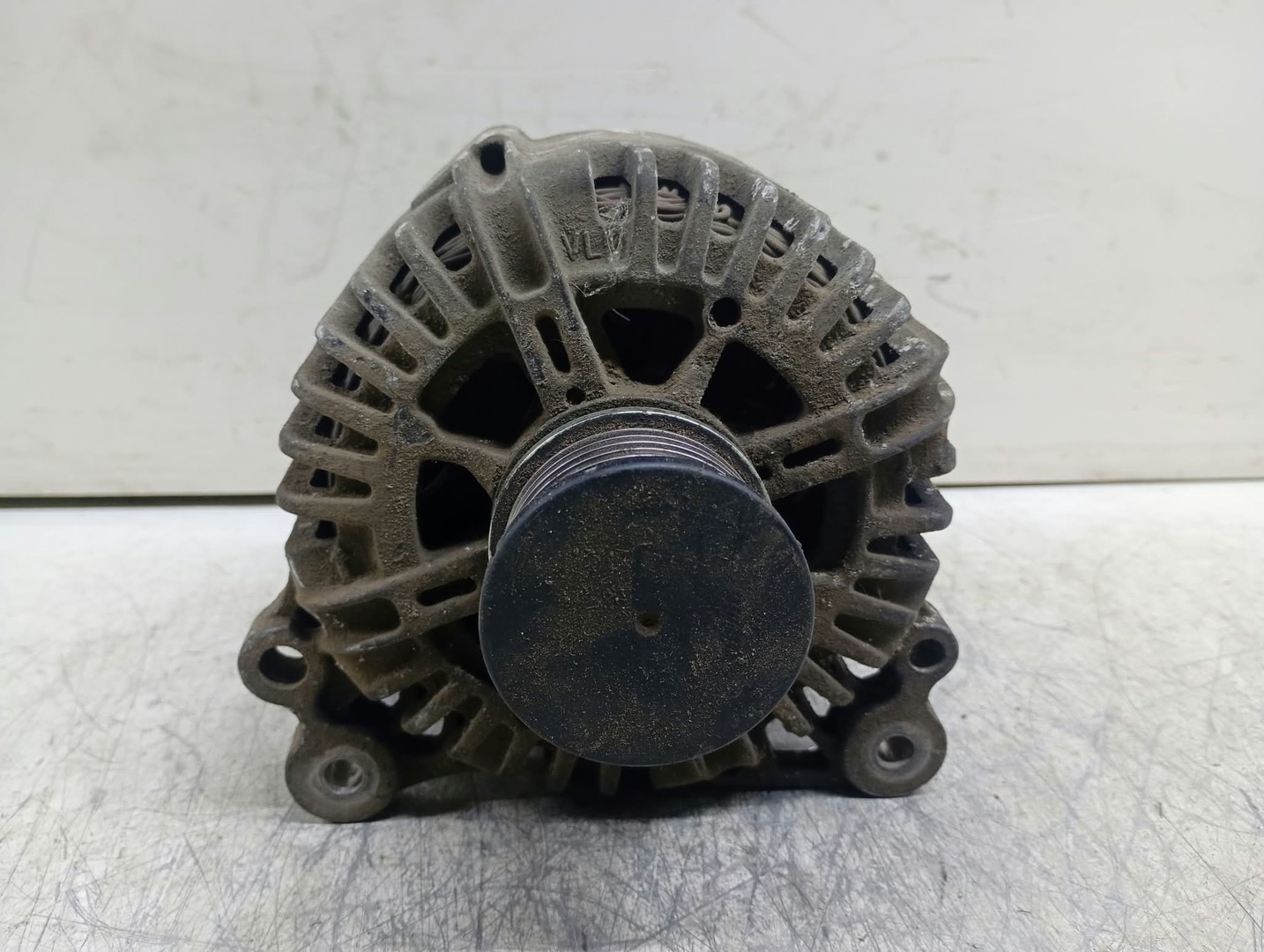 Alternator 06F903023C Volkswagen Touran 1 (2003 - 2006)