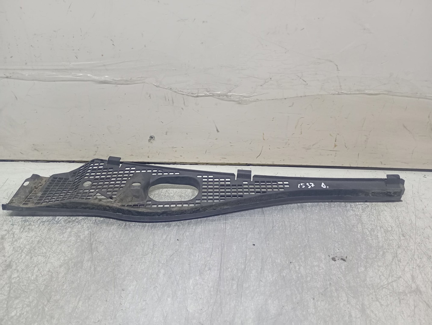 Grila stergatoare parbriz 8200294316 Dacia Sandero 1 (2008 - 2012)