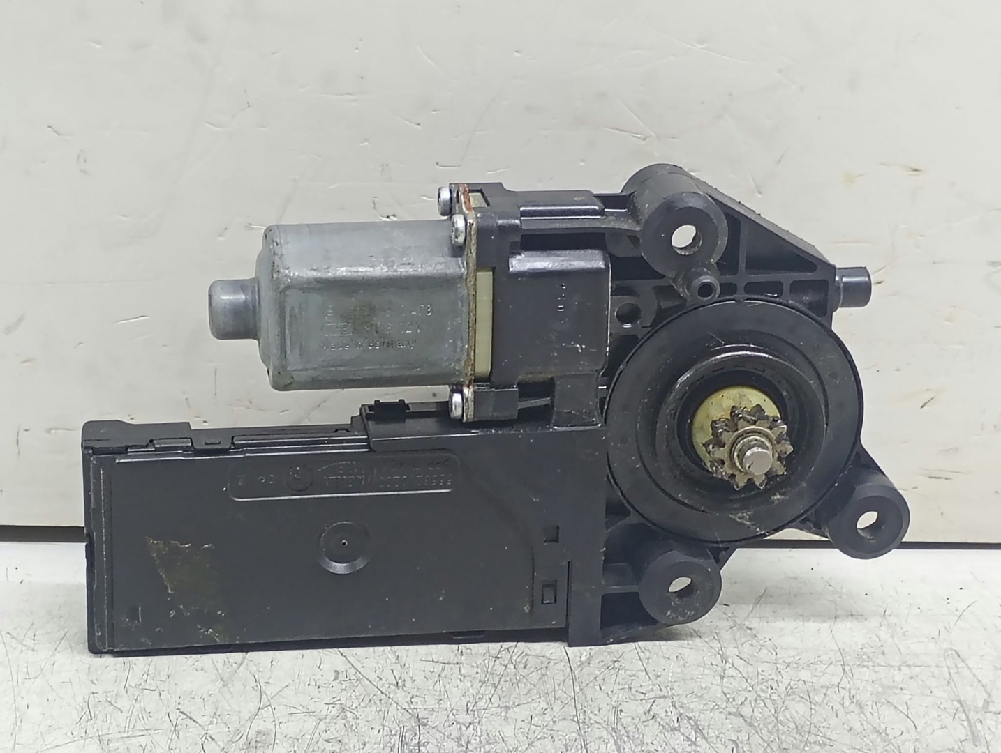 Motoras geam dreapta fata 968432-100 Renault Megane 3 (2008 - 2014)