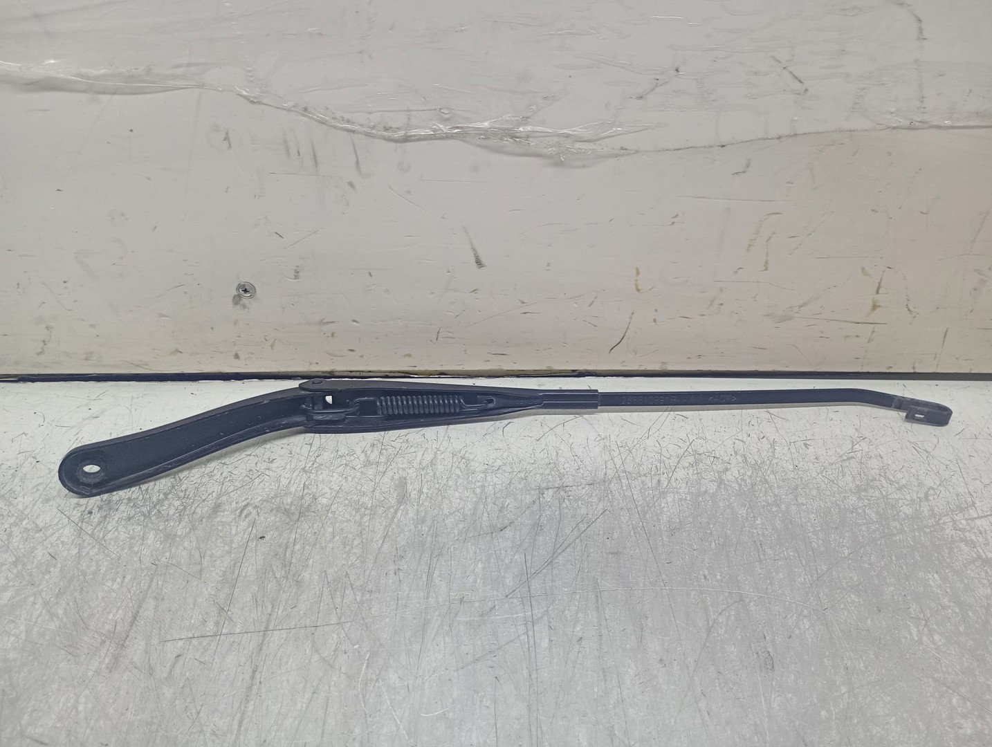 Brat stergator parbriz dreapta 288810991R-a Dacia Sandero 1 (2008 - 2012)