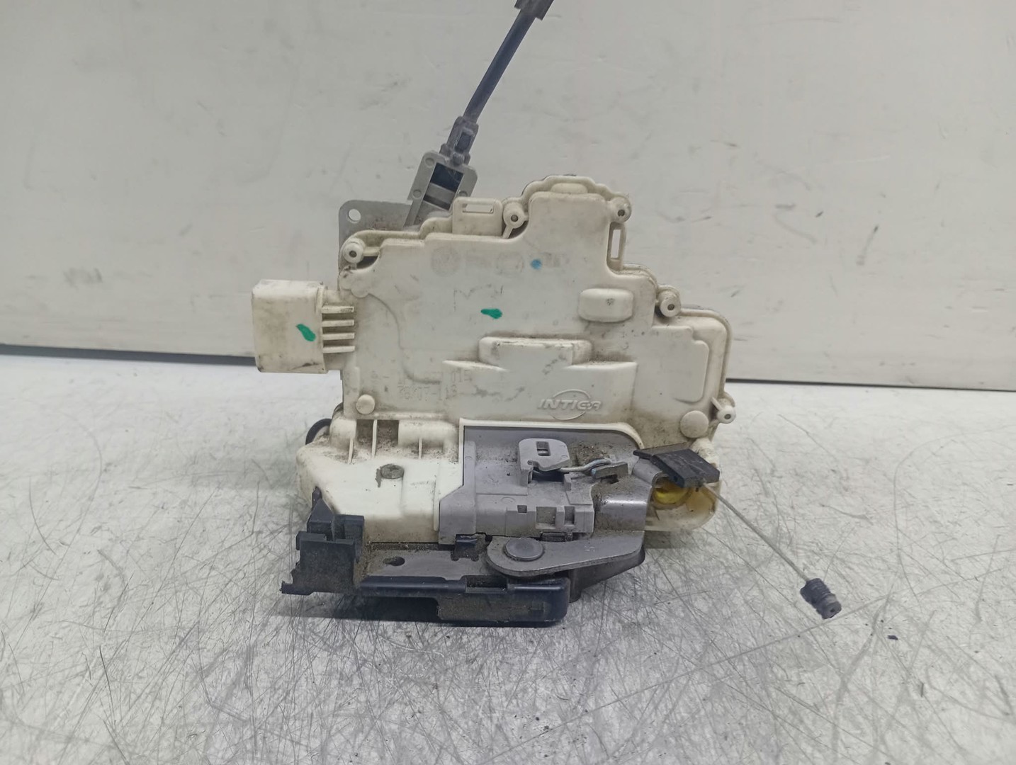 Broasca stanga fata 1P1837015 Seat Leon 2 (1P) (facelift) (2009 - 2012)