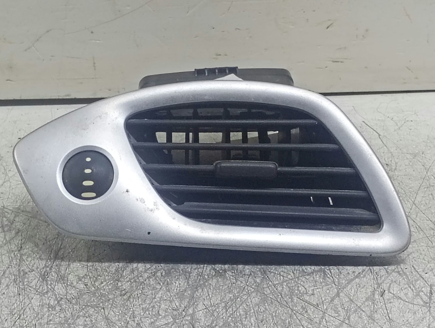 Grila ventilatie 1012124 Renault Grand Scenic 3 (2009 - 2012)