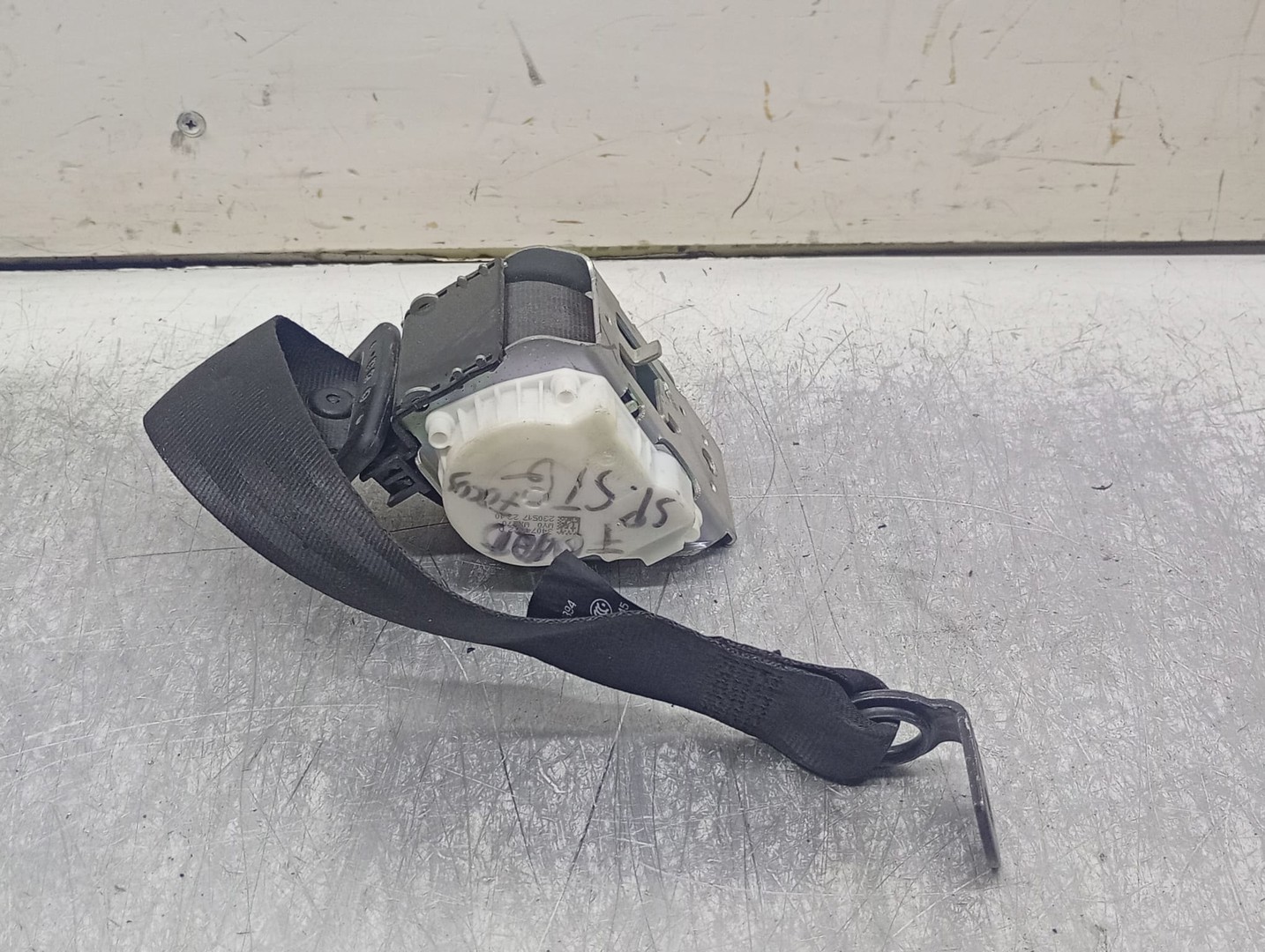 Centura siguranta spate BM51-611B68-AH3ja6 Ford Focus 3 (2011 - 2015)