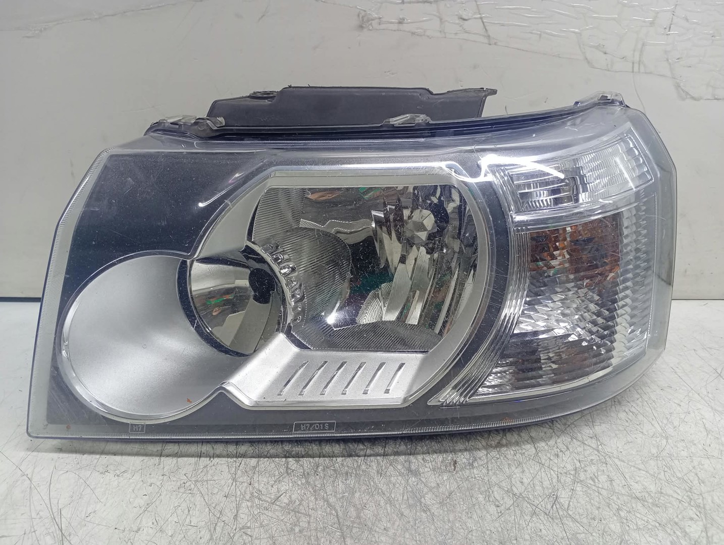 Far stanga 6H52-13W030-AC Land Rover Freelander 2 (2006 - 2010)