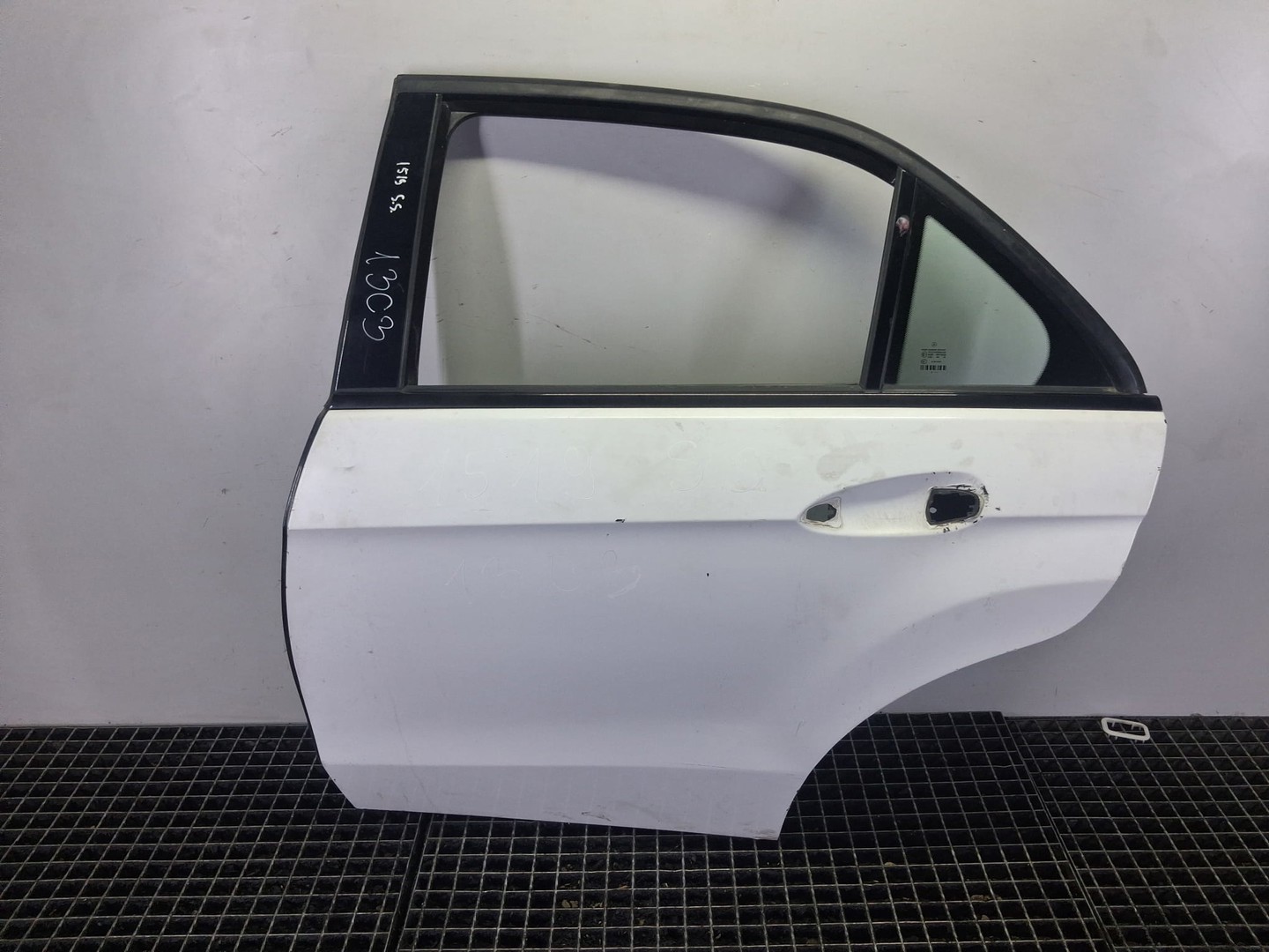 Usa stanga spate Mercedes Benz E-Class W212 (2009 - 2013)