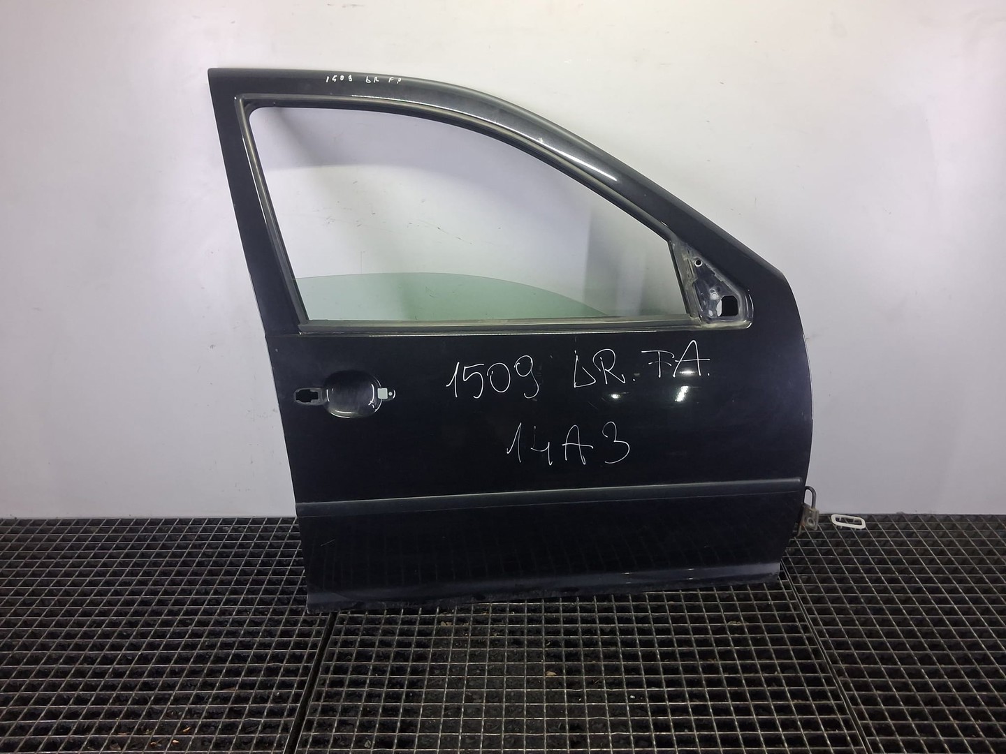 Usa dreapta fata Volkswagen Golf 4 (1997 - 2006)