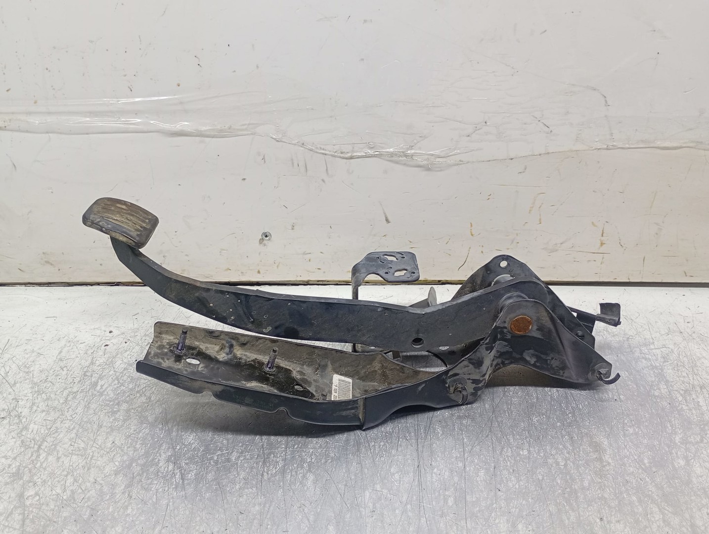 Pedala frana 7G9N2D094NC Ford Mondeo MK4 (2007 - 2010)