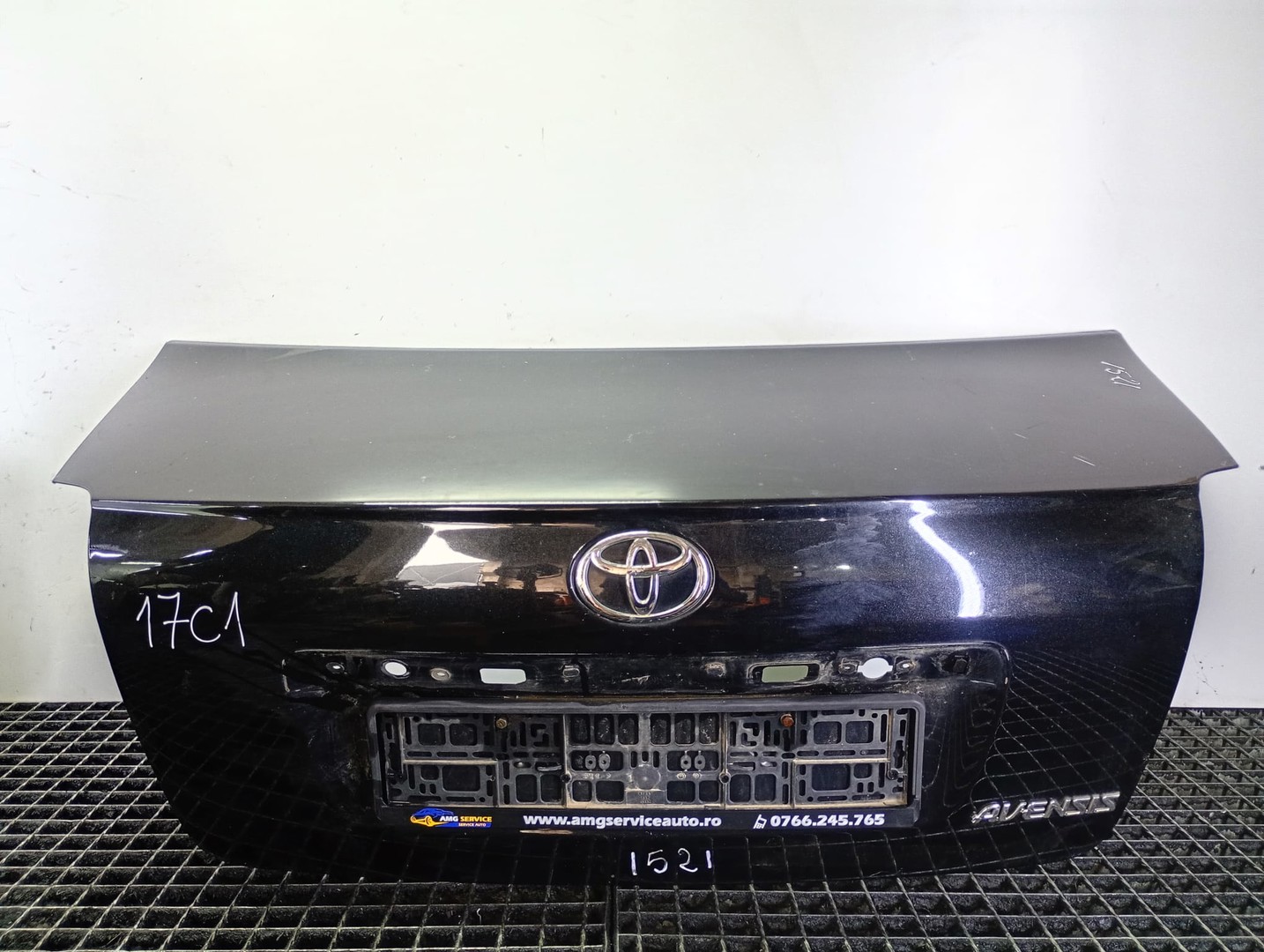 Portbagaj Toyota Avensis 2 T25 (2002 - 2006)