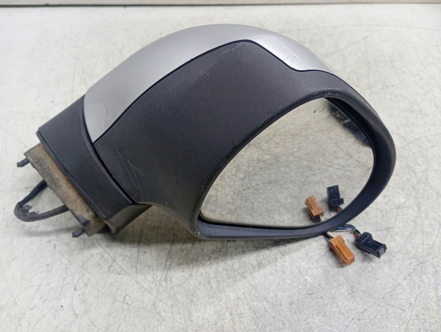Oglinda dreapta E9014342 Peugeot 207 1 (2006 - 2009)