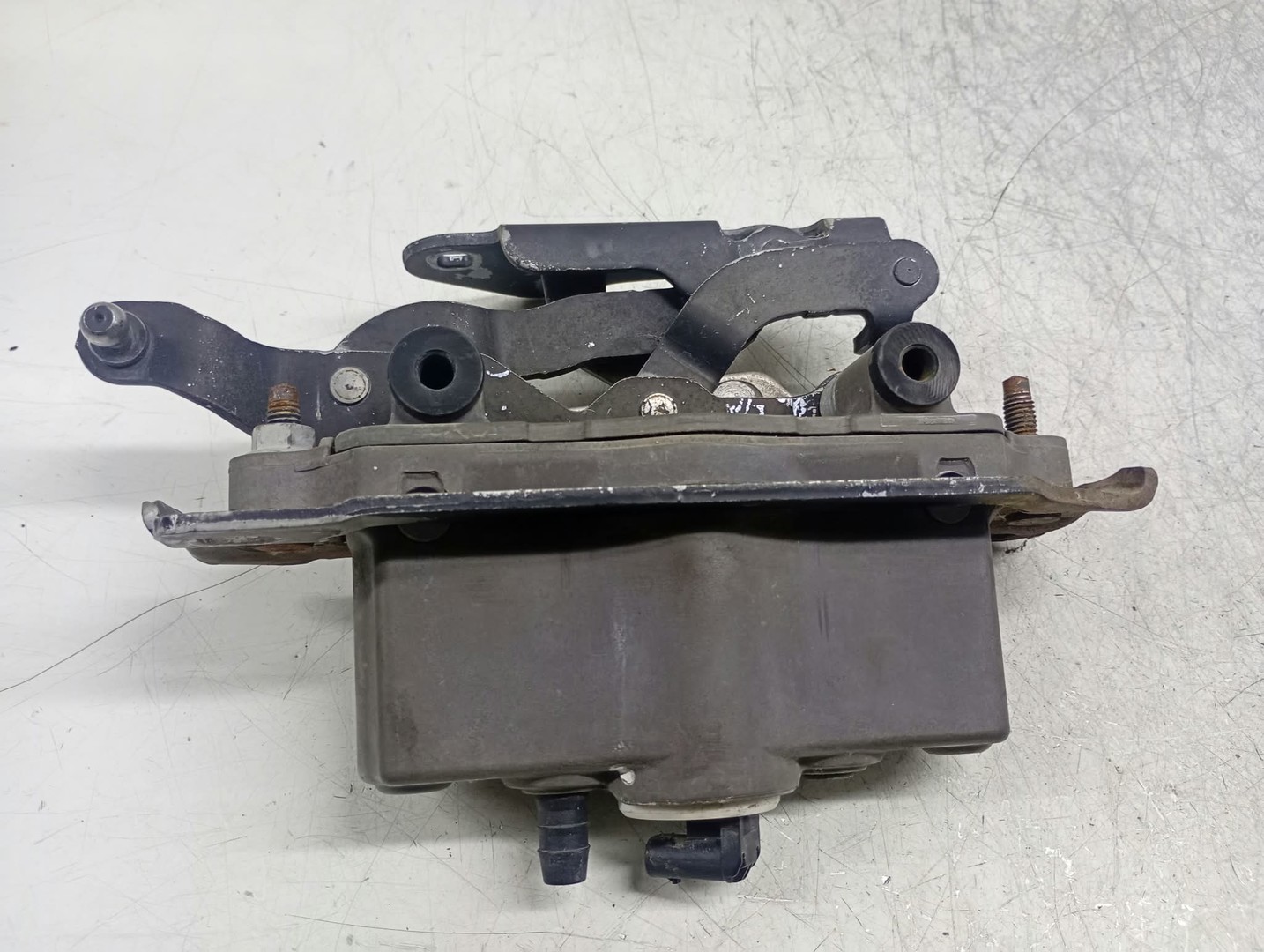 Balama capota A2129066201 Mercedes Benz E-Class W212 (2009 - 2013)