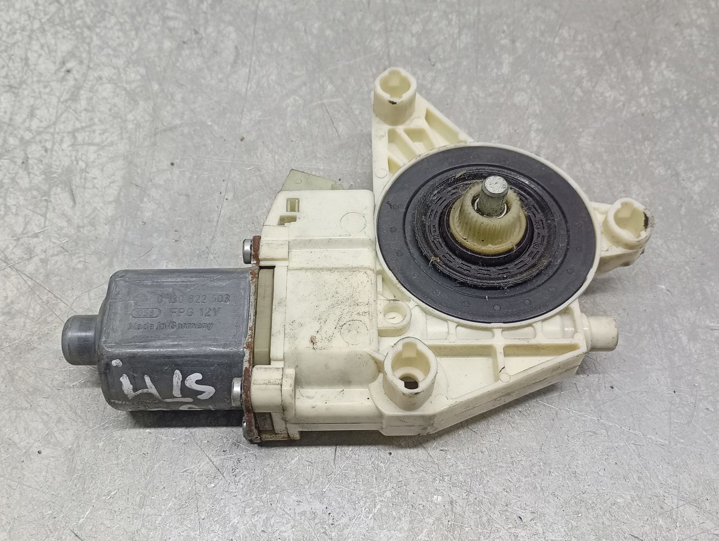 Motoras geam stanga fata A2048200142 Mercedes Benz E-Class W212 (2009 - 2013)