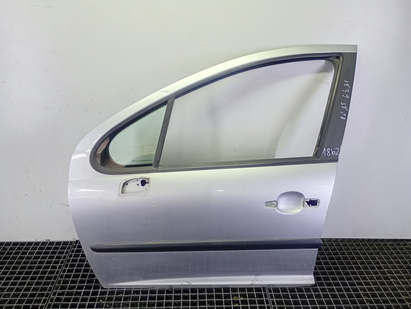Usa stanga fata Peugeot 207 1 (2006 - 2009)