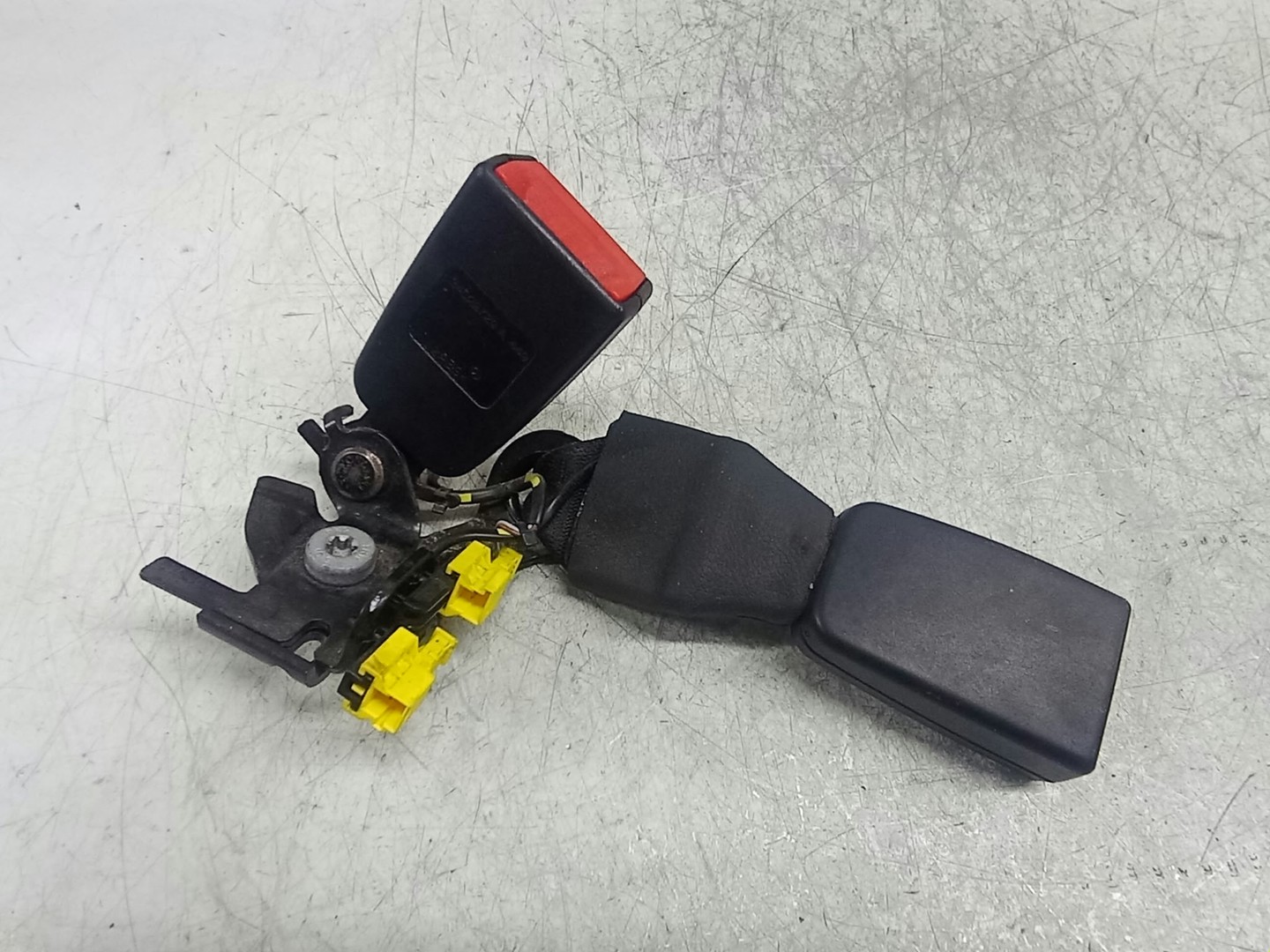 Pretensioner A2128600469 Mercedes Benz E-Class W212 (2009 - 2013)