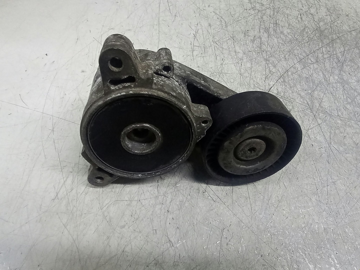 Rola intinzatoare 04891659AA Mitsubishi Outlander 2 (2005 - 2009)