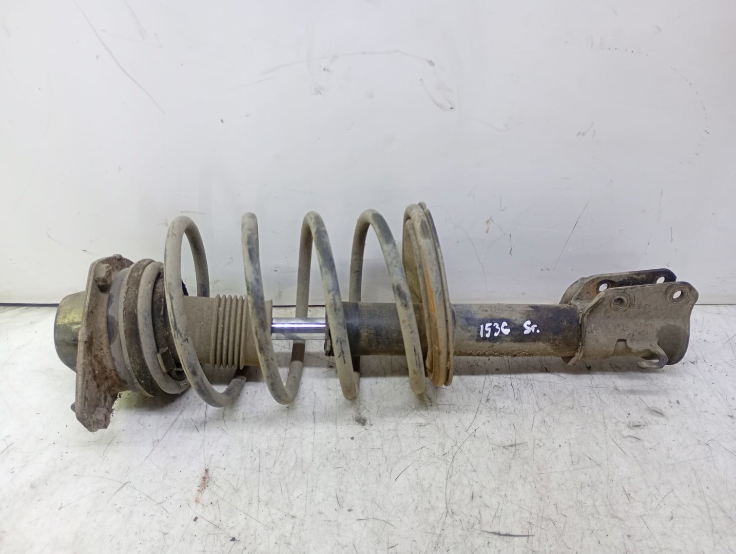 Amortizor cu arc stanga fata Fiat Tipo 160 (1987 - 1995)
